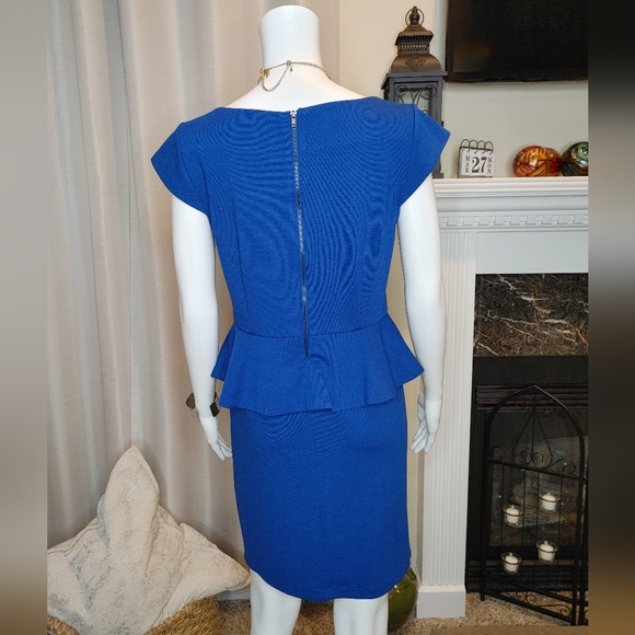CENTRAL PARK WEST Newport Peplum Short Sleeve Dress in Sky S - Picture 5 of 8